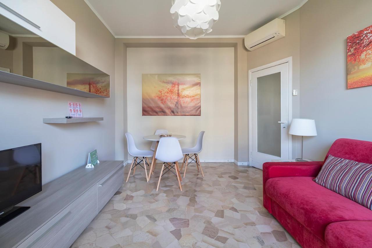 Ferienwohnung Altido Trendy Flat With Balcony, Easy Access To Milan Centre Exterior foto