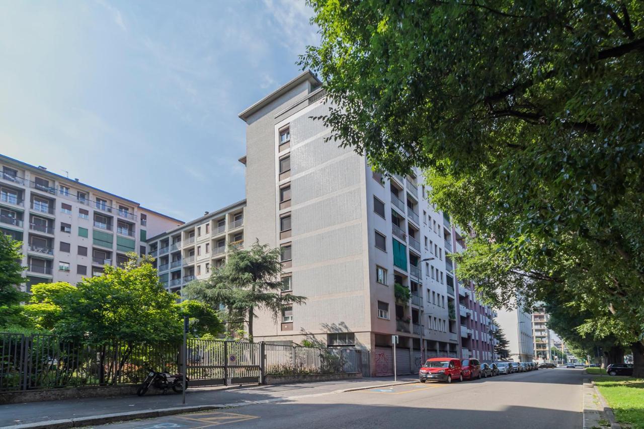 Ferienwohnung Altido Trendy Flat With Balcony, Easy Access To Milan Centre Exterior foto
