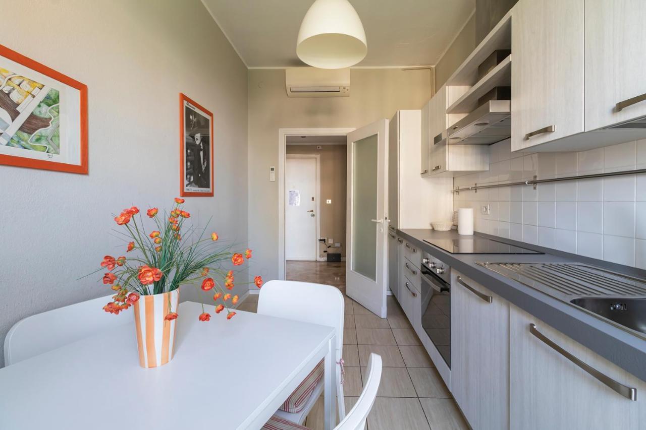Ferienwohnung Altido Trendy Flat With Balcony, Easy Access To Milan Centre Exterior foto